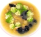 Assaggi di Teatro: zuppa di Arzilla e broccolo romanesco con cappelletti bianchi e al nero di Seppia